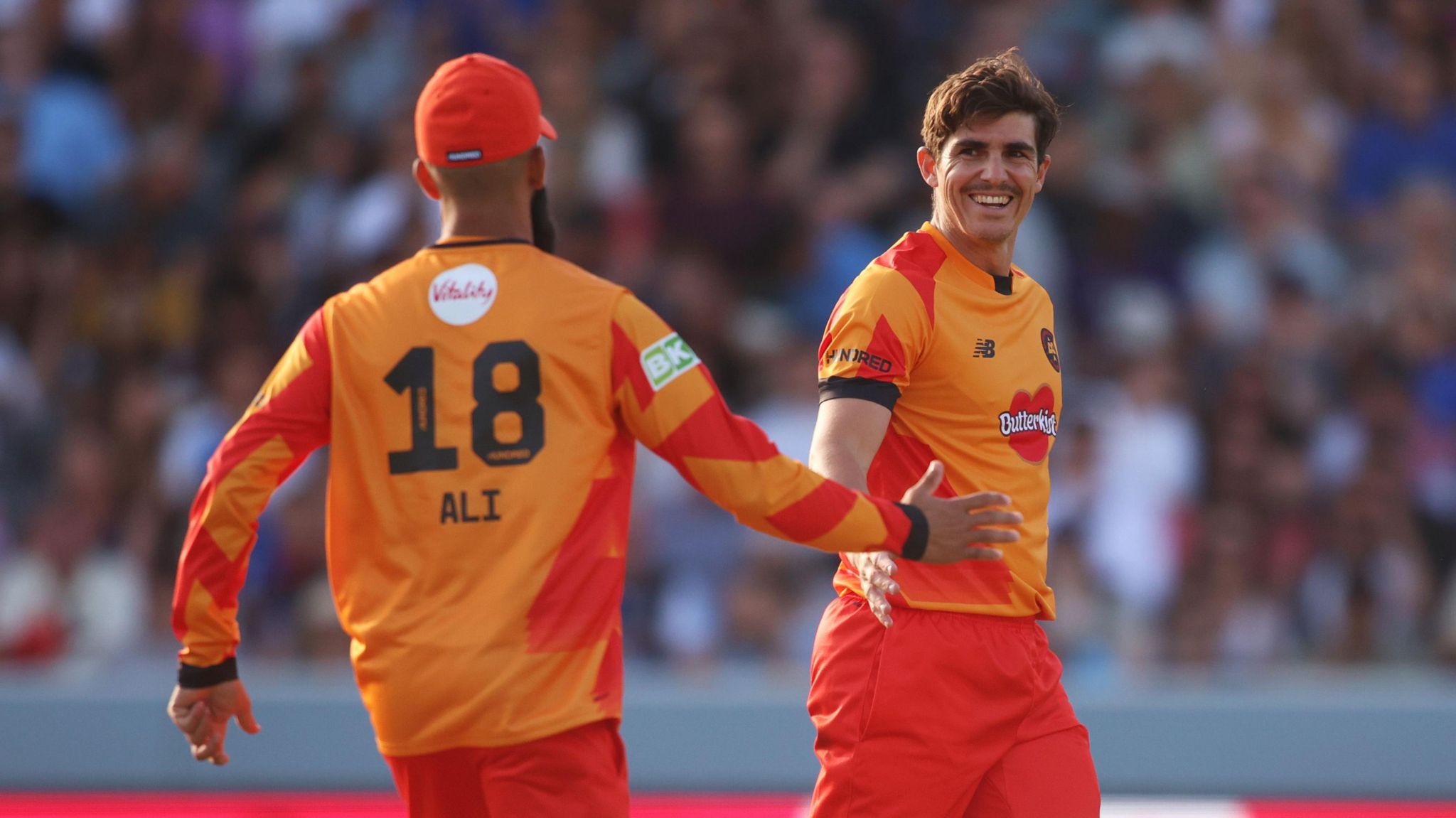 Sean Abbott of Birmingham Phoenix is congratulated by Moeen Ali