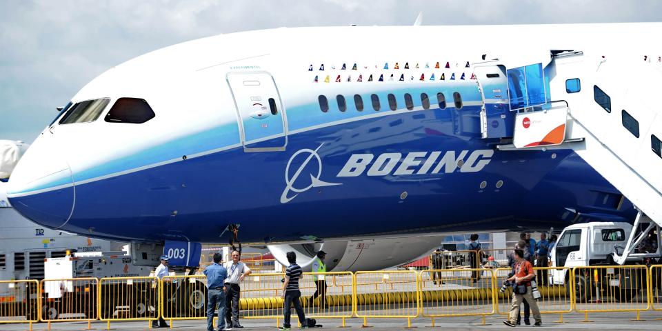 Asia-aerospace-Singapore-aviation,ADVANCER by Martin Abbugao A Boeing 787 dreamliner is seen on the tarmac at the Singapore Airshow in Singapore on February 12, 2012