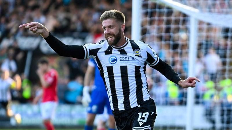 Shaun Rooney in action for St Mirren