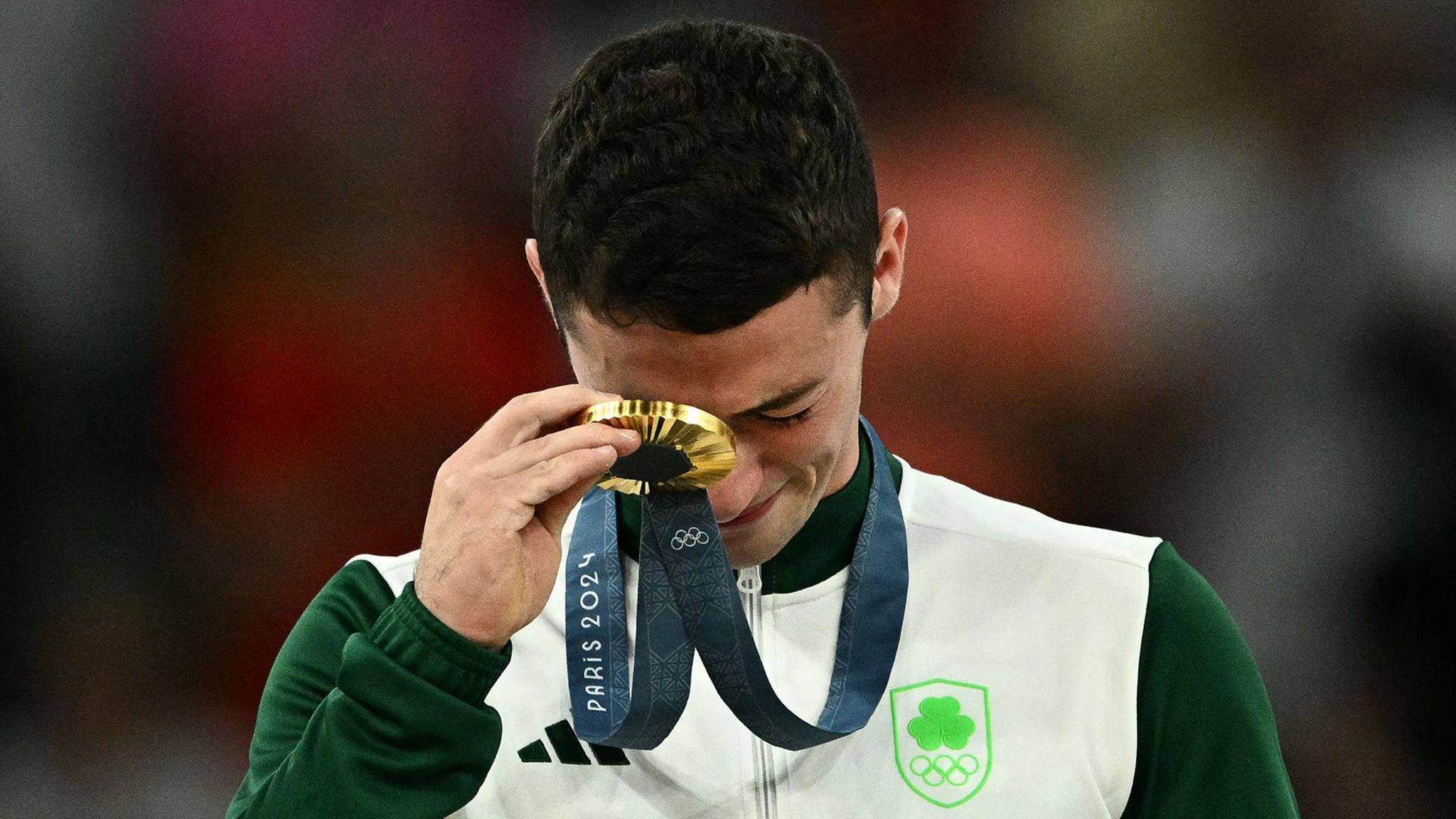 Rhys McClenaghan with his gold medal