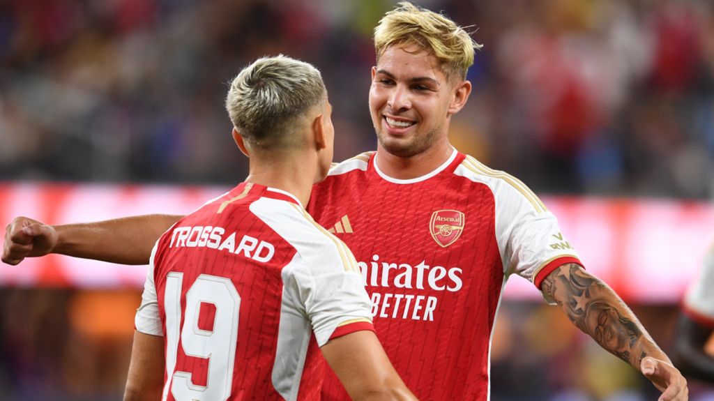 Emile Smith Rowe celebrates an Arsenal goal with team-mate Leandro Trossard 