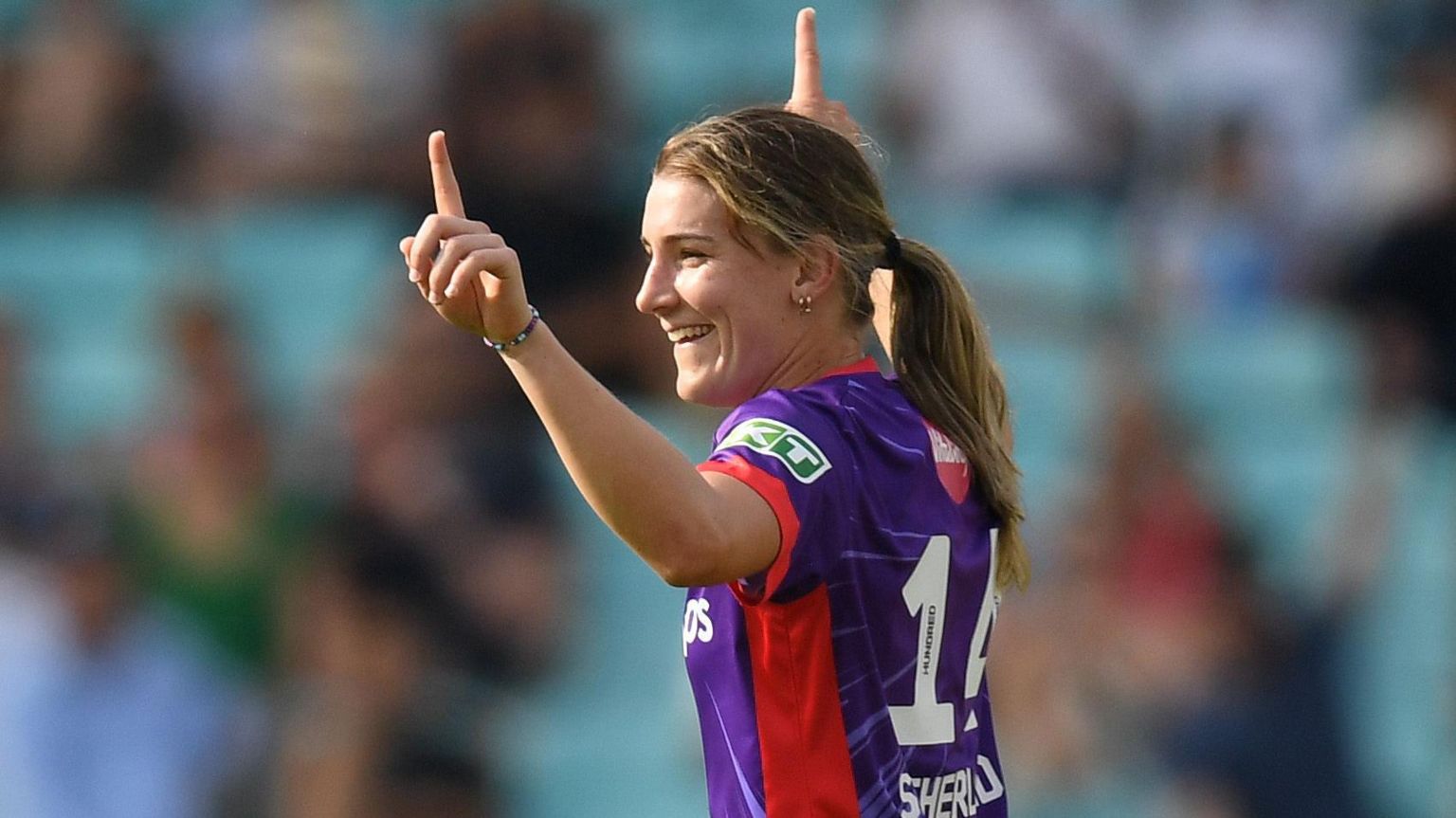 Superchargers' Annabel Sutherland celebrates taking her fourth wicket against the Invincibles