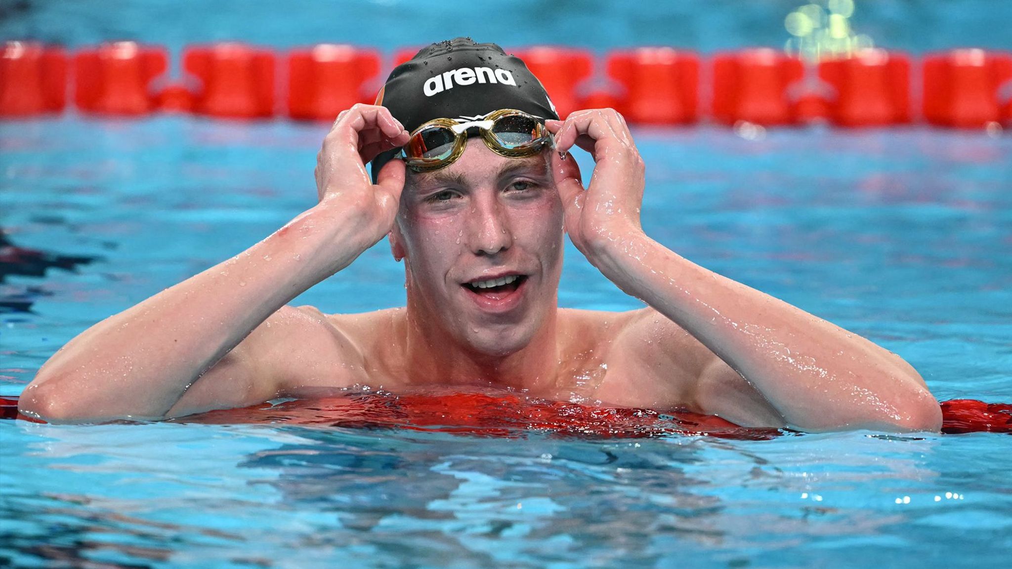 Daniel Wiffen in the pool