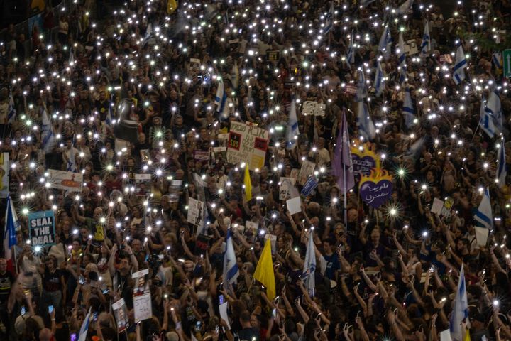 Israelis demanding a hostage swap deal with Palestinians gather to protest against Prime Minister Benjamin Netanyahu and his government for not agreeing to a cease-fire deal in Tel Aviv, Israel on Sept. 3, 2024.