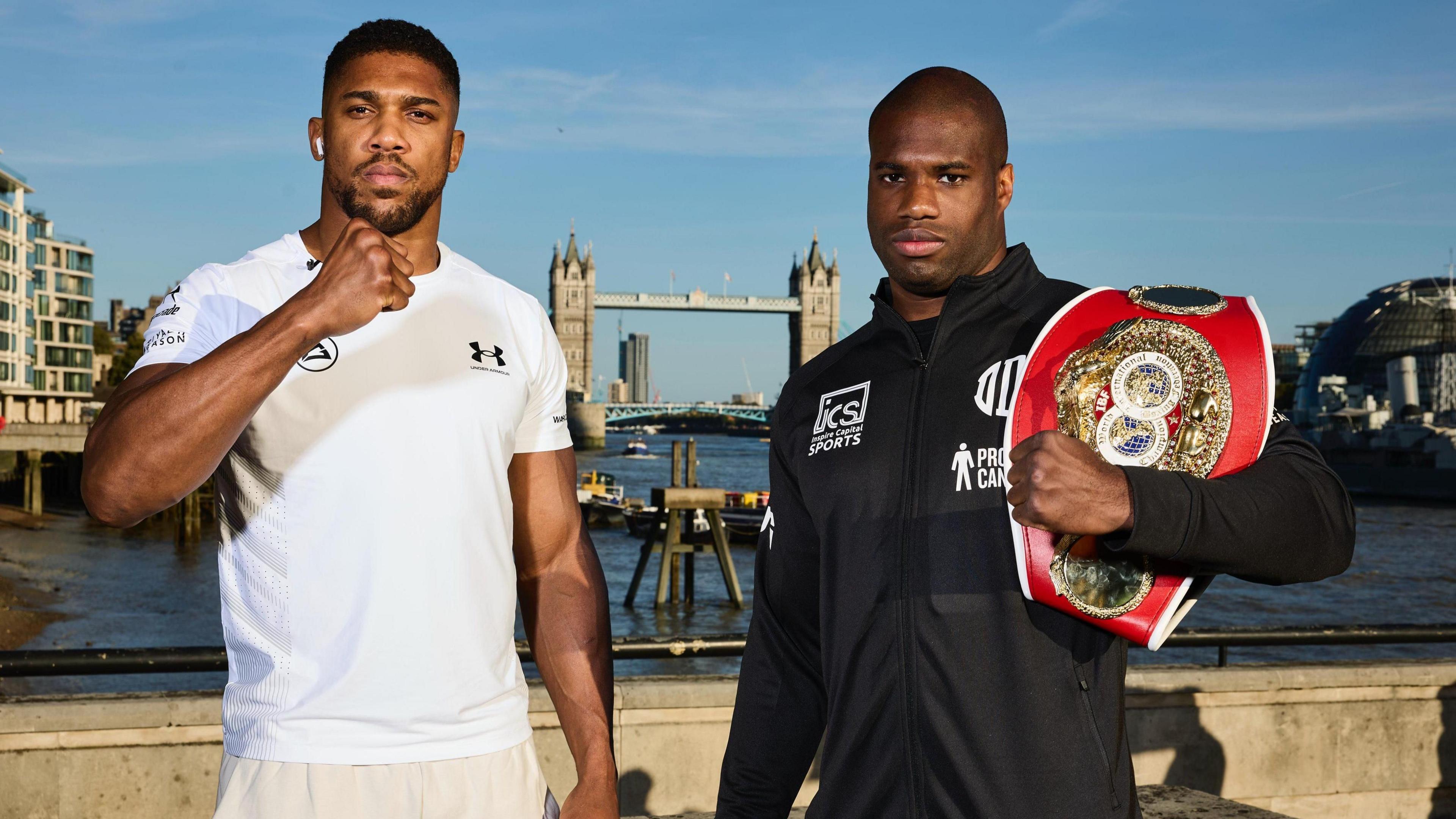 Anthony Joshua and Daniel Dubois posing in London 