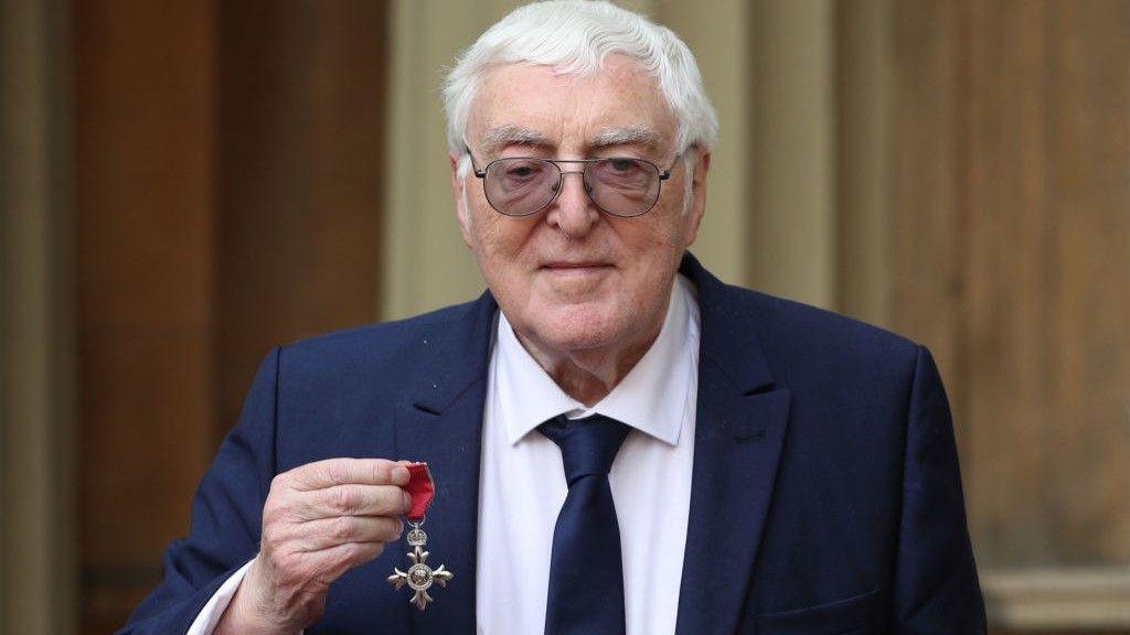 Clive Everton was made a MBE in 2019 for his services to snooker