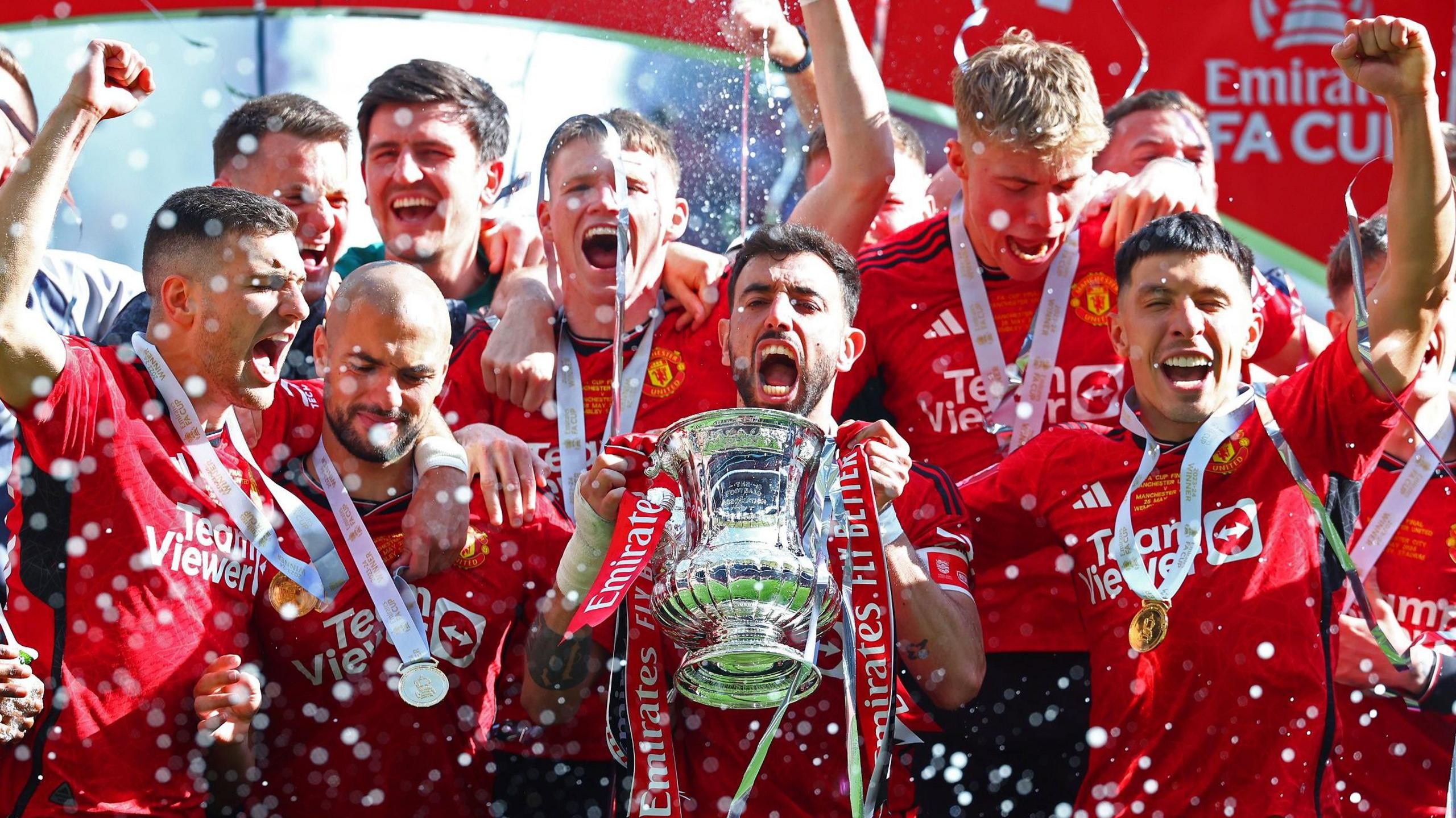 Manchester United celebrate winning the 2024 FA Cup