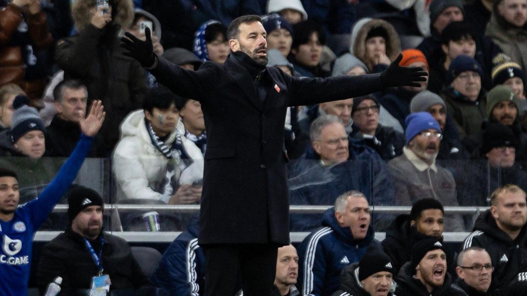 Ruud Van Nistelrooy watches Leicester at Tottenham 